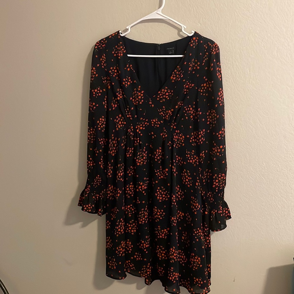 Size 2 Blue & Red floral knee high, long sleeve dress